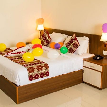 Kizhake Chālakudi Miracle Residency酒店 外观 照片